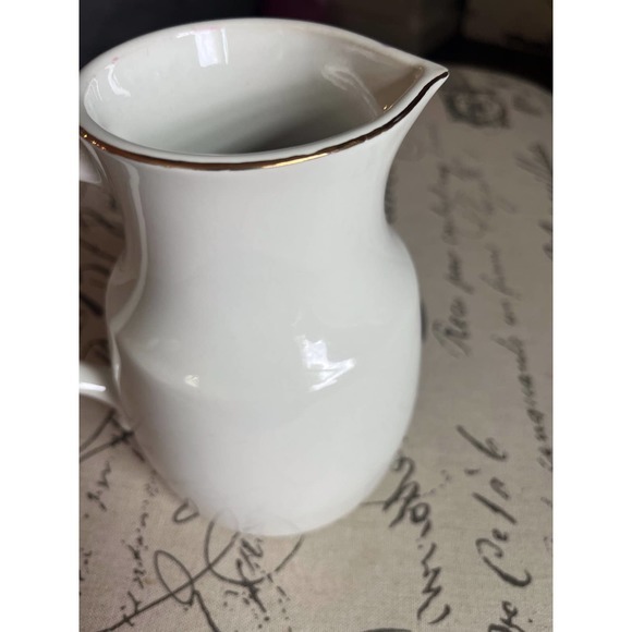 Ovaltine‎ Pitcher - Picture 2 of 4